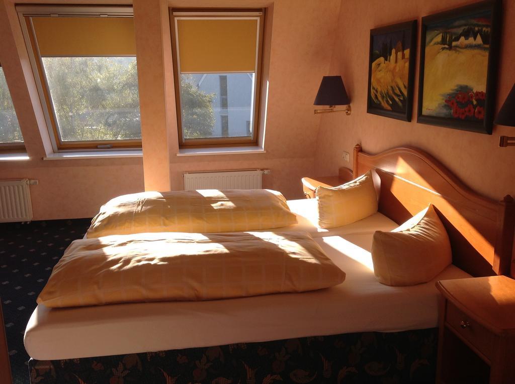 Duenenhotel Am Meer Rostock Room photo