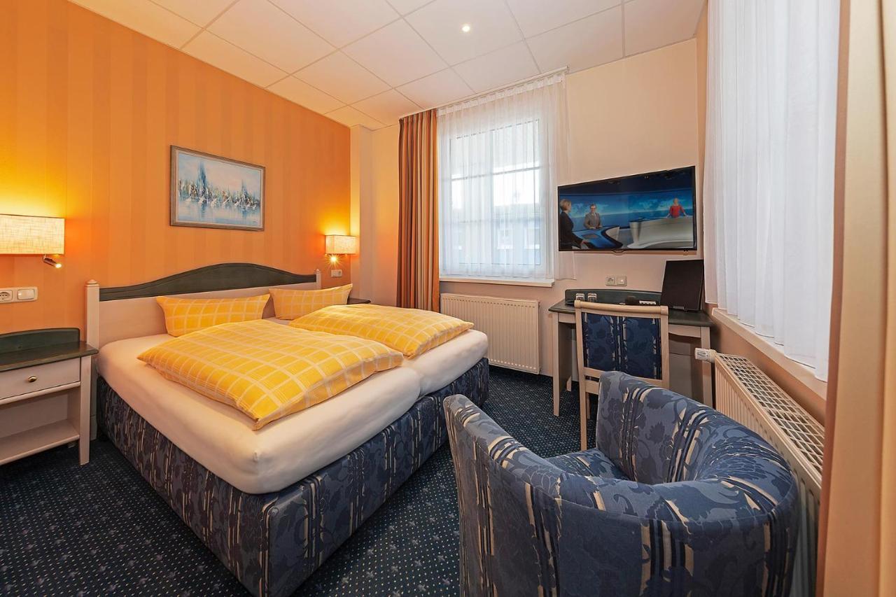 Duenenhotel Am Meer Rostock Exterior photo
